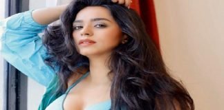 Actress Soundarya Sharma ‘ Mask Only’ Photoshoot gone viral