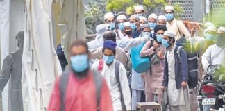 Tablighi Jamaat members distributed sweets co- passengers and friends : report