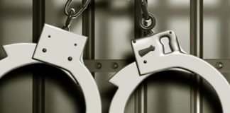 വീട്ടിനുള്ളില്‍ അമ്മയുടെയും മകന്‍റെയും മൃതദേഹം