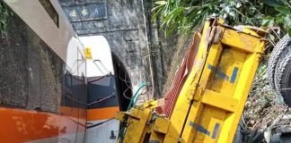 തായ് വാനിലെ ടണലിൽ ട്രെയിൻ പാളം തെറ്റി 36 പേർ മരിച്ചു; അപകടം ഉണ്ടായത് ട്രക്കിൽ ഇടിച്ച് തായ് വാനിലെ ടണലിൽ ട്രെയിൻ പാളം തെറ്റി 36 പേർ മരിച്ചു