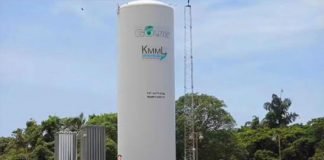 കർണ്ണാടകയ്ക്കും തമിഴ്‌നാടിനും ഓക്സിജൻ നൽകി കേരളം