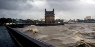 ടൗട്ടെ ; മുംബയിൽ ശക്തമായ കാറ്റും മഴയും മുംബയിൽ ശക്തമായ കാറ്റും മഴയും