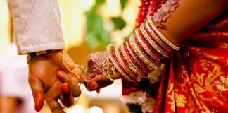 വിവാഹം നടന്നത് കോവിഡ് മാര്‍ഗനിര്‍ദേശങ്ങള്‍ ലംഘിച്ച്