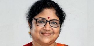 ദിവസവും രണ്ട് മണിക്കൂർ ഓൺലൈൻ ക്ലാസുകൾ നടത്തണം