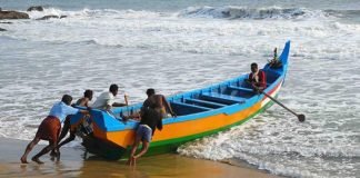 കേരള തീരത്ത് നിന്ന് കടലിൽ പോകുന്നത് പൂർണ്ണമായും നിരോധിച്ചു