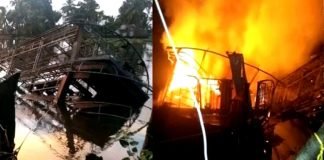 ബോട്ടുകള്‍ കത്തിനശിച്ചു