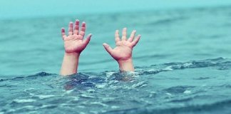 ഓമനപ്പുഴയിലെ പൊഴിയിൽ വീണ് സഹോദരങ്ങൾ മുങ്ങി മരിച്ചു