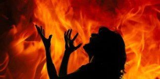 യുവതിയെ പെട്രോൾ ഒഴിച്ച് തീകൊളുത്തി കൊല്ലാൻ ശ്രമം