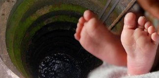 ഇരട്ടക്കുട്ടികളേയും കൊണ്ട് അമ്മ കിണറ്റിൽ ചാടി