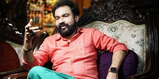 മോൻസനെതിരെ പോക്സോ കേസ് ; പ്രായപൂർത്തിയാകാത്ത പെൺകുട്ടിയെ പീഡിപ്പിച്ചതിന്