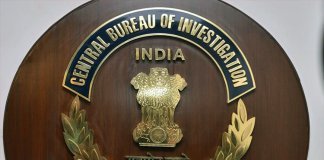 മുങ്ങിക്കപ്പലുകളുടെ അതീവ രഹസ്യ വിവരങ്ങൾ ചോർത്തി നൽകി ; നാവികസേന കമാൻഡർ ഉൾപ്പെടെ മൂന്ന്‌ പേർ സിബിഐയുടെ പിടിയിൽ