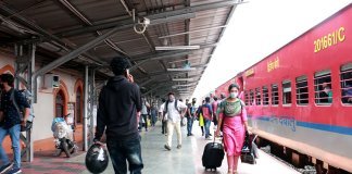 കേരളത്തിലെ എല്ലാ റെയില്‍വേ സ്റ്റേഷനുകളിലും ഇനി പ്ലാറ്റ്‌ഫോം ടിക്കറ്റ്