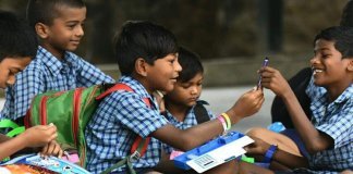 സ്കൂള് ക്ലാസ് സമയം വൈകിട്ടുവരെയാക്കുന്നതിൽ മാറ്റം വരാൻ സാധ്യത ; നിര്ദേശങ്ങള് മുഖ്യമന്ത്രിക്ക് സമർപ്പിച്ചു മാറ്റം വരാൻ സാധ്യത