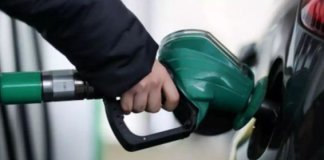 പെ​ട്രോ​ള്‍, ഡീ​സ​ല്‍ വിലയിൽ ഇളവ്