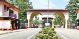 നാവികനെ മരിച്ച നിലയിൽ