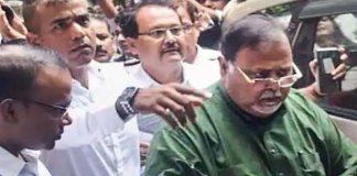 പാർത്ഥ ചാറ്റർജിയെ ആർമി ആശുപത്രിയിലേക്ക് മാറ്റണം