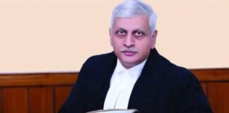 സുപ്രീംകോടതിയുടെ 49-ാം ചീഫ് ജസ്റ്റിസായി യു യു ലളിത്; ഇന്ന് സ്ഥാനമേൽക്കും സുപ്രീംകോടതിയുടെ 49-ാം ചീഫ് ജസ്റ്റിസായി യു യു ലളിത്