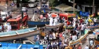 പ്രതിഷേധവുമായി ലത്തീൻ സഭയും മത്സ്യത്തൊഴിലാളികളും