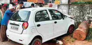 സിനിമ സീരിയല്‍ താരം അടക്കം രണ്ട് യുവതികള്‍ അദ്ഭുതകരമായി രക്ഷപ്പെട്ടു