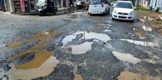 മന്ത്രി റിയാസിനെതിരേ പ്രതിപക്ഷ നേതാവ്; റോഡിലെ കുഴികളുടെ കാര്യത്തില് മന്ത്രി പറഞ്ഞത് വസ്തുതാപരമല്ല മന്ത്രി റിയാസിനെതിരേ പ്രതിപക്ഷ നേതാവ്